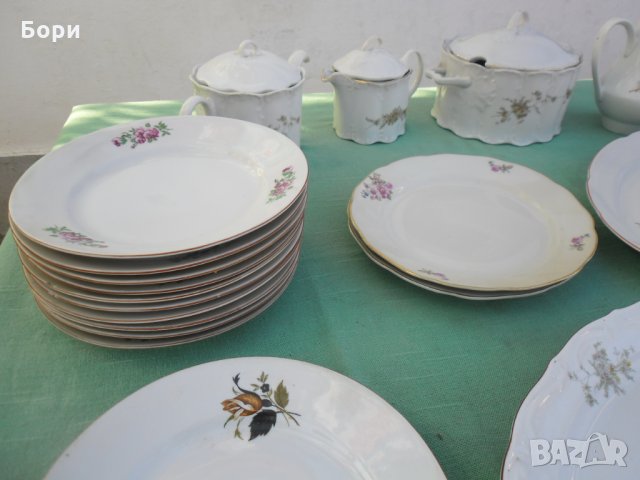Български порцелан супник,чайник,чинии и др 19 части, снимка 11 - Чинии - 34882476