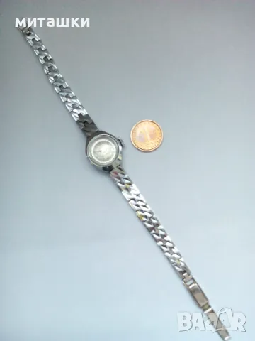 Дамски механичен часовник LADY DE LUXE, снимка 5 - Дамски - 50100105