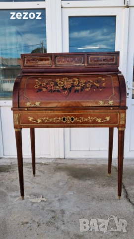 Ретро бюро-писалище цилиндрично