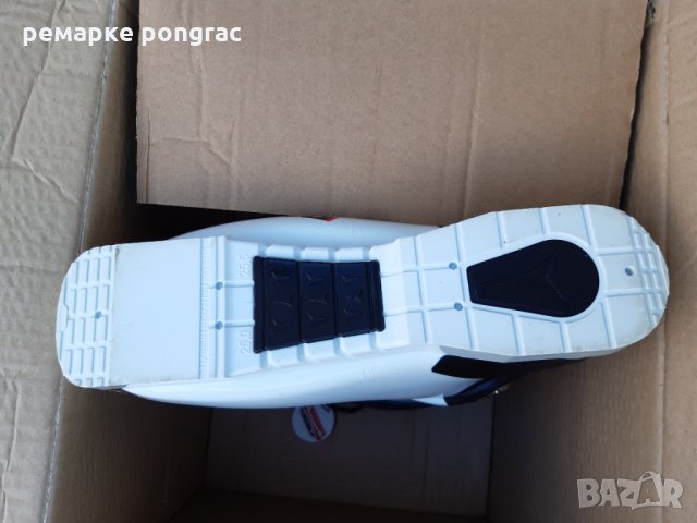Ски ботуши атомик, снимка 4 - Зимни спортове - 35024818