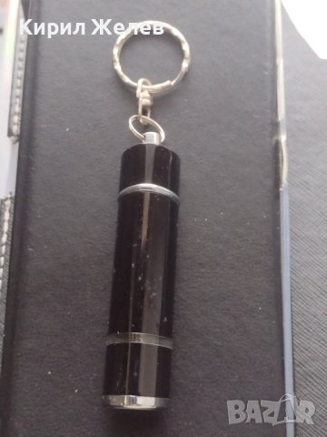 Красив стилен дизайн ключодържател с фенерче подходящ аксесоар за раници 29145