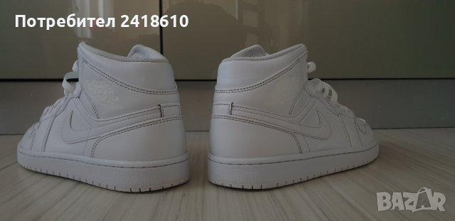 Nike Air Jordan1 Retro Tripple White Mens Size 43/27.5 UK 8.5 US 9.5 ОРИГИНАЛ!, снимка 7 - Кецове - 43021167