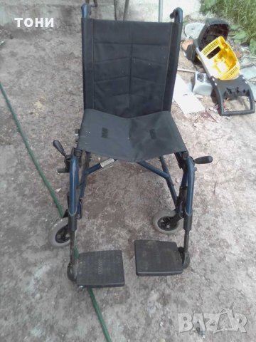 Инвалидна количка MEYRA асистент части, снимка 3 - Инвалидни колички - 28769268