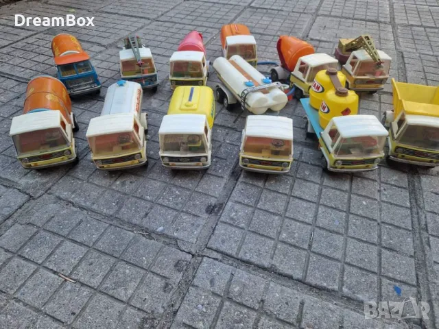 Стари Соц играчки , снимка 6 - Коли, камиони, мотори, писти - 47413506