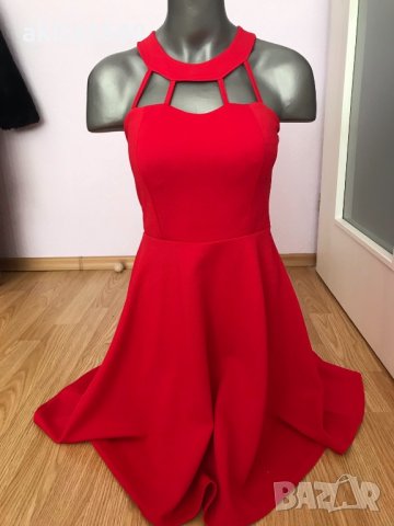Червена рокля, снимка 2 - Рокли - 33041781