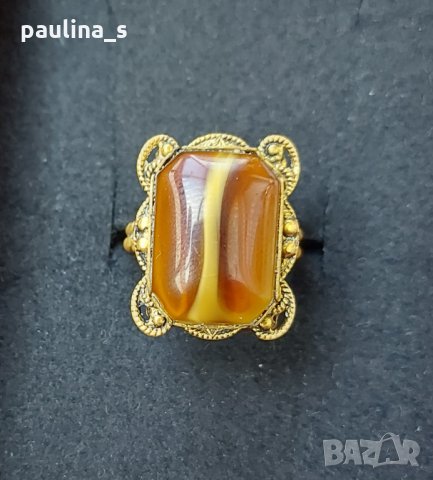 Антика / стар руски пръстен от соц-а с естествен кехлибар 