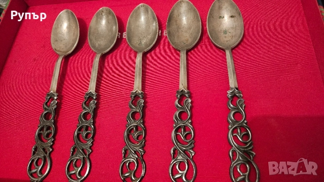 Стари лъжички за десерт
