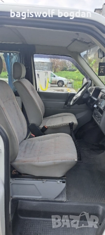 Volkswagen transporter T4, снимка 9 - Бусове и автобуси - 52592007