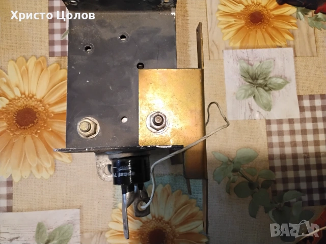 Мощни тиристори два броя, снимка 4 - Друга електроника - 53050408