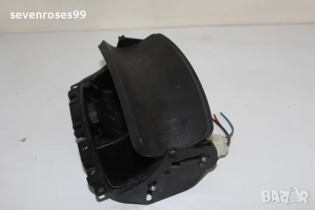 Пепелник Vw Lupo 1.0i 50hp Фолксваген Лупо, снимка 3 - Части - 48213957