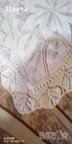 Плетена покривка , снимка 1 - Покривки за маси - 32921067