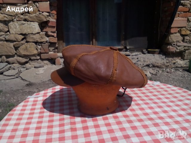Стар каскет,шапка #11, снимка 2 - Други ценни предмети - 28830395