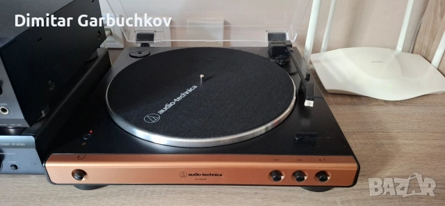 Грамофон Audio-Technica AT-LP60XBT, снимка 2 - Грамофони - 53188967