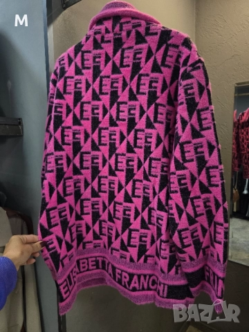 НОВО уникално палто / жилетка от АНГОРА / КАШМИР на Elisabetta Franchi , снимка 3 - Жилетки - 38319105