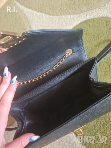 Малка черна чанта, снимка 3 - Чанти - 50630160