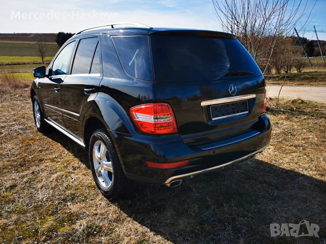 Mercedes-Benz ML 300 CDI 4Matic 7G-TRONIC DPF BlueEFFICIENCY, снимка 9 - Автомобили и джипове - 36577345