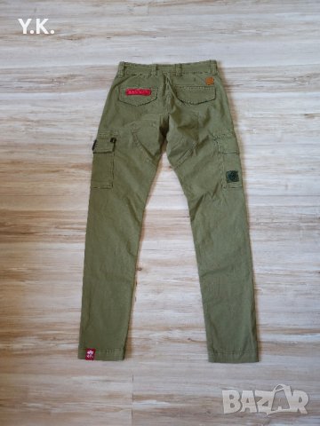 Оригинален мъжки панталон Alpha Industries Cargo Pants, снимка 3 - Панталони - 43473374