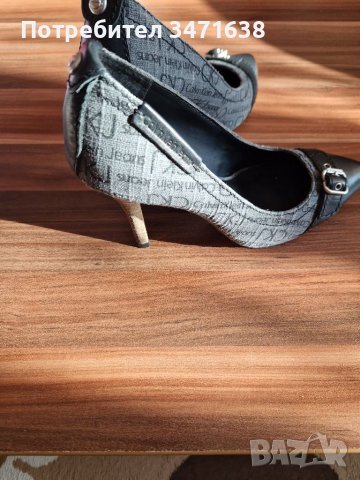 Обувки на Calvin Klein, 36 размер , снимка 3 - Дамски обувки на ток - 40621148