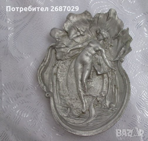 стар пепелник еротика, метал, снимка 1 - Други ценни предмети - 29035440
