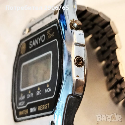 Часовник електронен марков SANYO работещ, снимка 5 - Антикварни и старинни предмети - 51157241