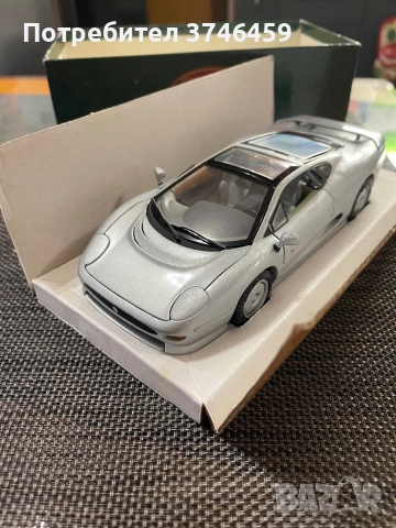 Количка Jaguar XJ200 1 към 24 