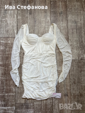 Нова етикет парти коктейлна официална бяла еластична рокля тип корсет , снимка 5 - Рокли - 37464869