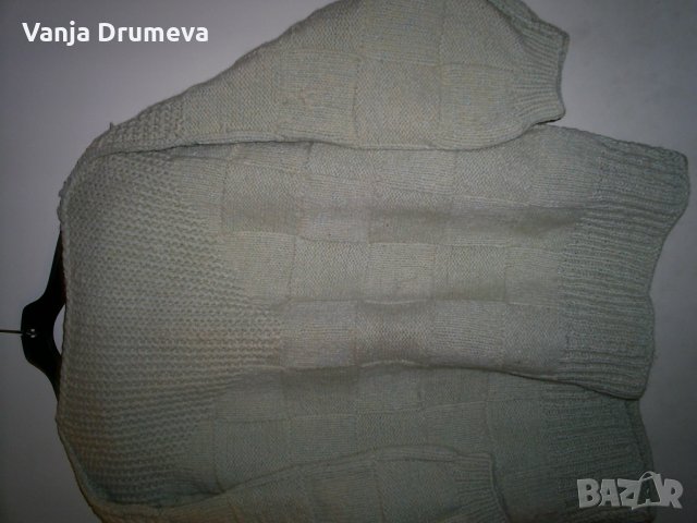 ръчно плетен пуловер от 100 %  домашна вълна, снимка 12 - Блузи с дълъг ръкав и пуловери - 35467192