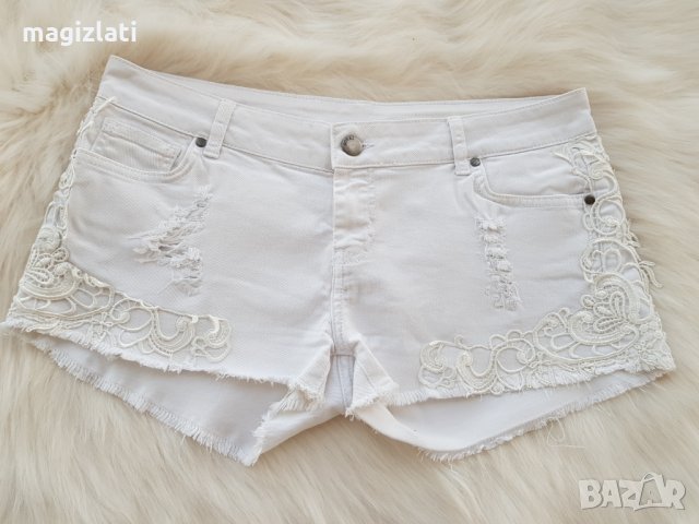 Бели дънкови панталони М-Л, снимка 8 - Къси панталони и бермуди - 29049453