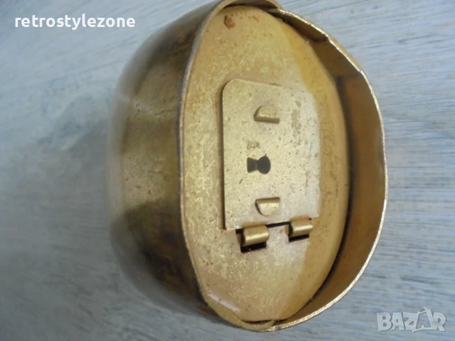 № 8113 стара метална касичка с ключе, снимка 2 - Други ценни предмети - 50801414