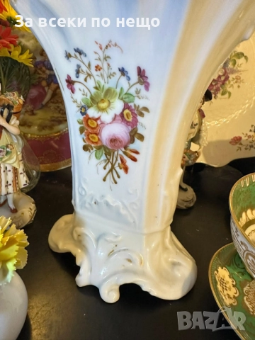 Прекрасна ваза с централен искрящ и великолепен букет в стил Код P1716, снимка 4 - Вази - 52969932