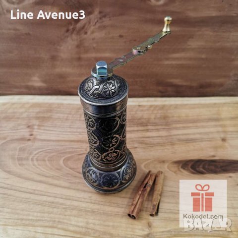 Подаръяен комплект Подправки + мелничка