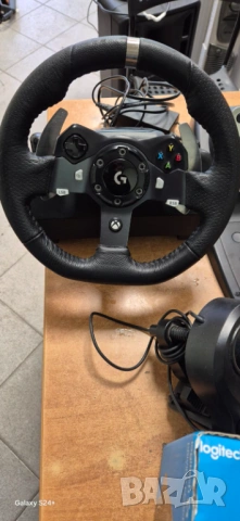 Logitech G920 Driving Force + Геймърски скоростен лост, снимка 2 - Геймърски - 53198821