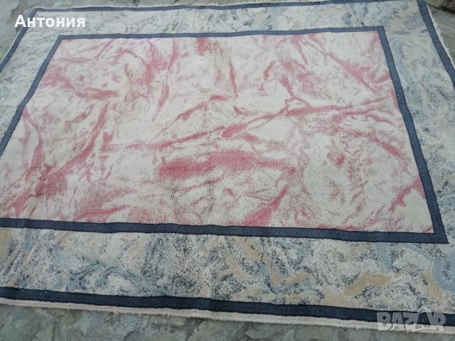 Вълнен килим, снимка 1 - Килими - 43483552