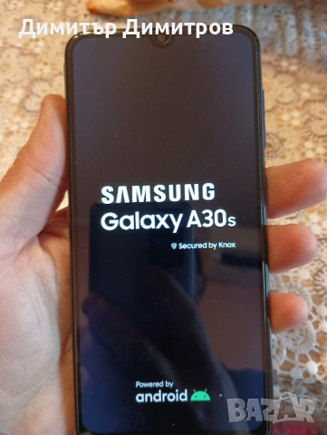 Смартфон Samsung Galaxy A30s в много добро състояние