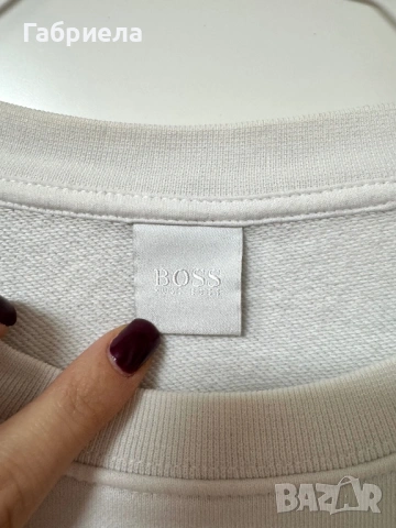Блуза на Hugo Boss, снимка 2 - Блузи с дълъг ръкав и пуловери - 53156164