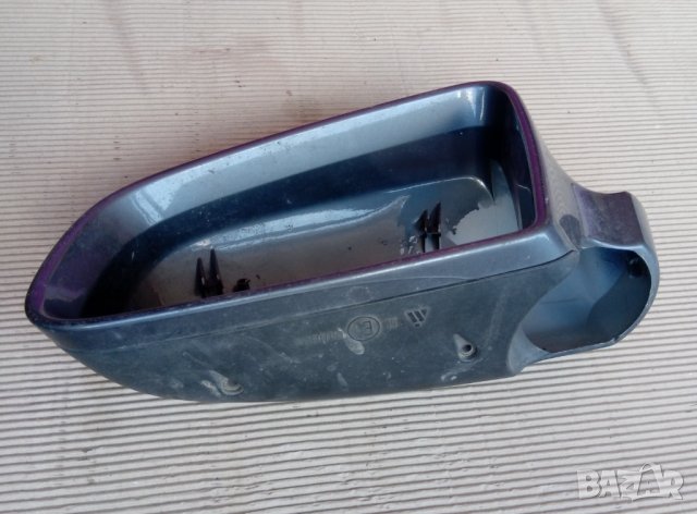 коруба / капачка ляво огледало Audi A4 B6, снимка 3 - Части - 37134228