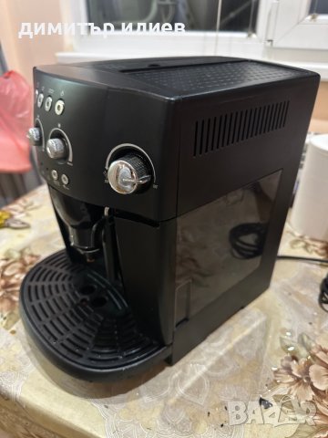 Кафемашина Delonghi magnifica esam4000, снимка 3 - Кафемашини - 40427789