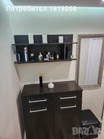 Огледало сиво алуминиева рамка 70лв.