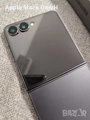 Samsung Z Flip 7 JetBlack 12GB RAM / 256 ROM, снимка 9 - Samsung - 52636224