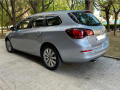Opel Astra 2015 Avtomatik, снимка 2