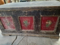 Продавам стари сандъци за дрехи , снимка 1