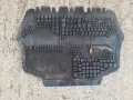 Предпазна Кора Под Двигателя За Моделите На VW-AG 2003-2010 Година , снимка 3