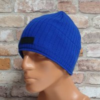 Нова зимна шапка SilverStar в син цвят, снимка 2 - Шапки - 43375757