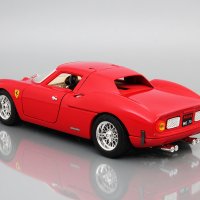 Ferrari 250 Le-Mans 1965 - мащаб 1:18 на bBurago made in Italy моделът е нов в кутия, снимка 2 - Колекции - 44097204