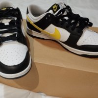 Nike Dunk Low Black/White/Opti Yellow, 42, снимка 10 - Спортни обувки - 43717088