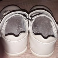 Обувки за момиче 19н, снимка 5 - Бебешки обувки - 39164760