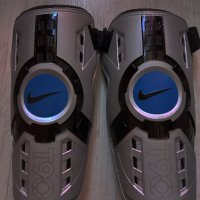 Кори / протектори за спорт Nike - оригинал, снимка 2 - Спортна екипировка - 33616041
