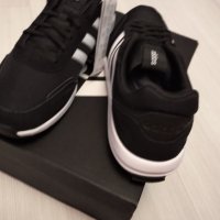 Adidas Retro Runner Оригинални Мартонки номера 42 2/3 и 44 2/3, снимка 9 - Маратонки - 32212555