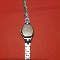 Стар механичен дамски часовник-Лъч , снимка 16 - Антикварни и старинни предмети - 26387950