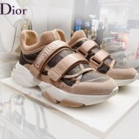 дамски спортни обувки Dior 35-40 реплика, снимка 13 - Маратонки - 33335922